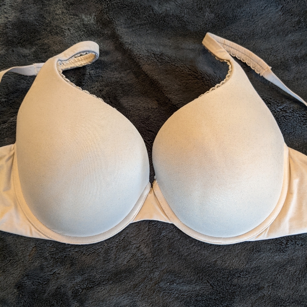 Body by Victoria Nude 34DD Padded bra